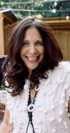 Sue Kramer headshot