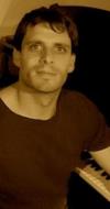Raphaël Beau headshot