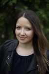 Alona Metzer headshot